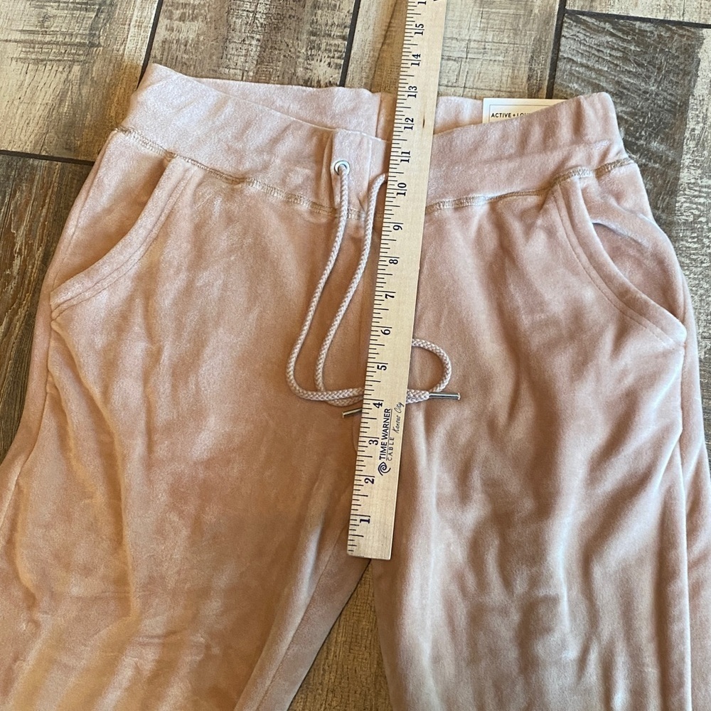 Reflex Blush/Nude Activewear Pants 🆕 - Picture 8 of 14